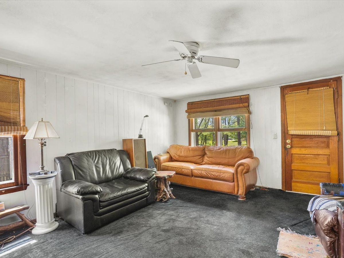 205 N Jones Terrace, Oregon, IL 61061