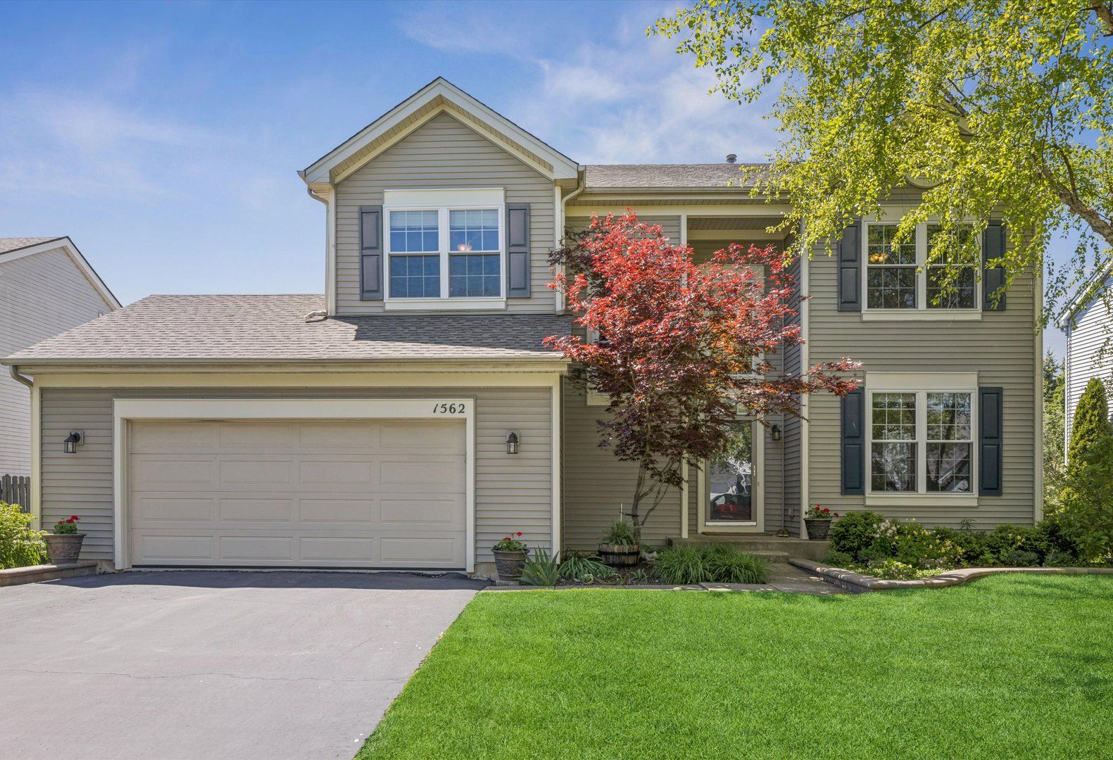 1562 Glenside Drive — Bolingbrook, IL 60490