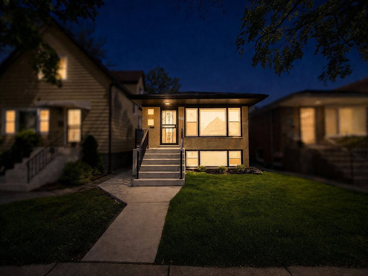 1234 97th Place, Chicago, IL 60643