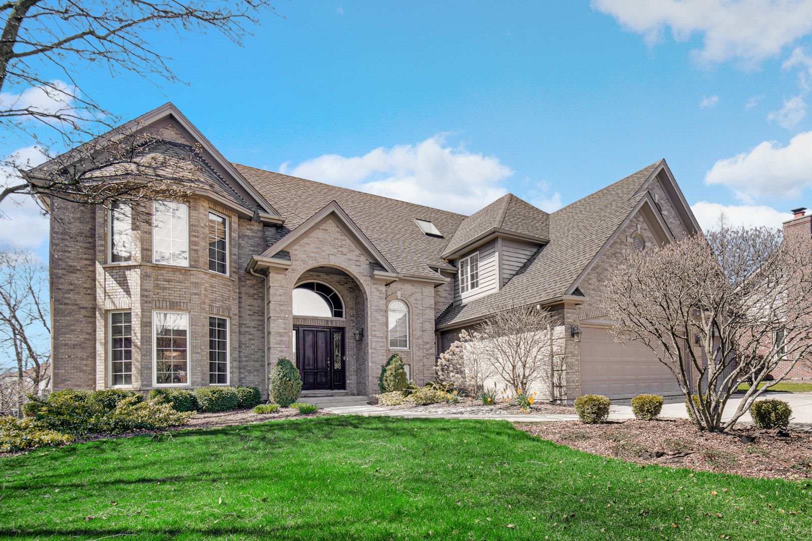 15538 Royal Glen Court — Orland Park, IL 60467