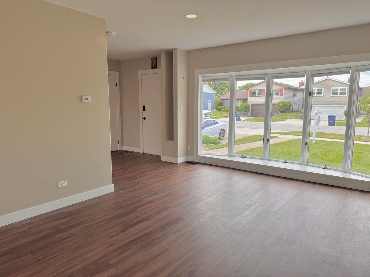 703 Westmere Road, Des Plaines, IL 60016