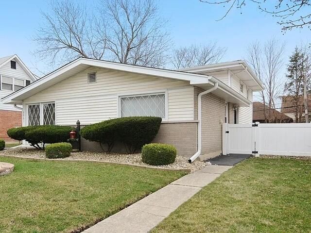 3961 168th Street, Country Club Hills, IL 60478