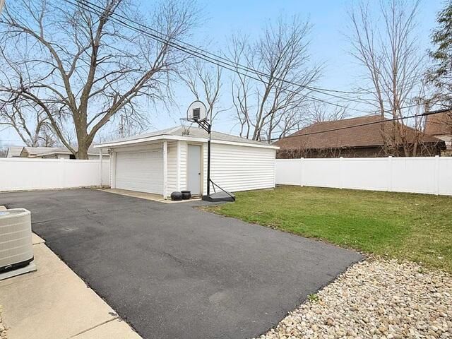 3961 168th Street, Country Club Hills, IL 60478