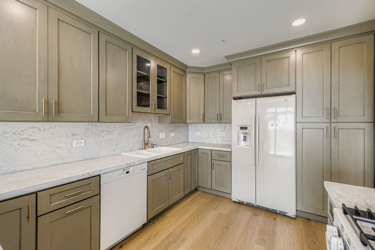 820 Weidner Road #409, Buffalo Grove, IL 60089
