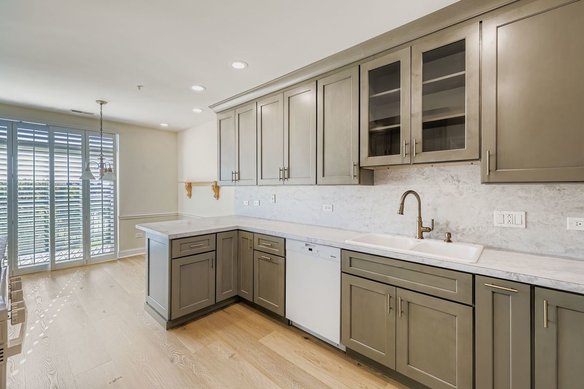 820 Weidner Road #409, Buffalo Grove, IL 60089