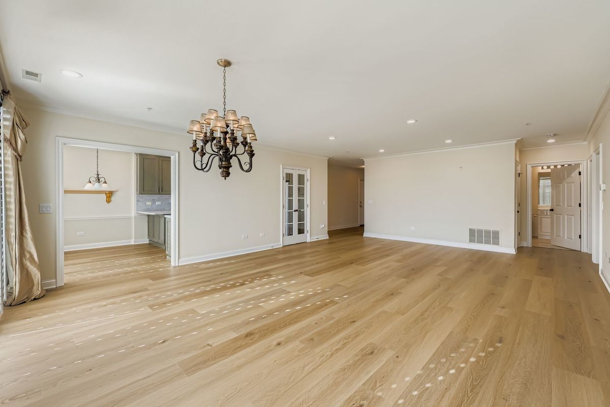 820 Weidner Road #409, Buffalo Grove, IL 60089