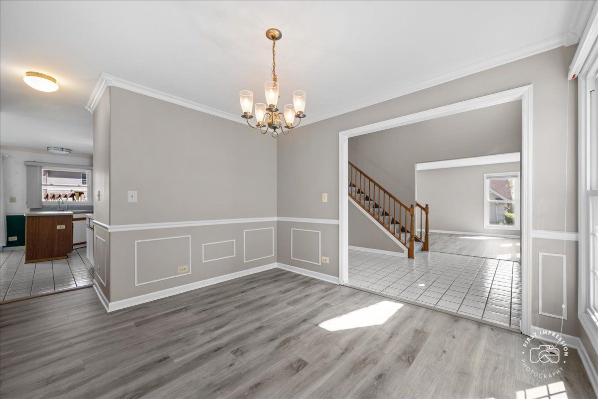 1600 Huntington N Drive, Algonquin, IL 60102