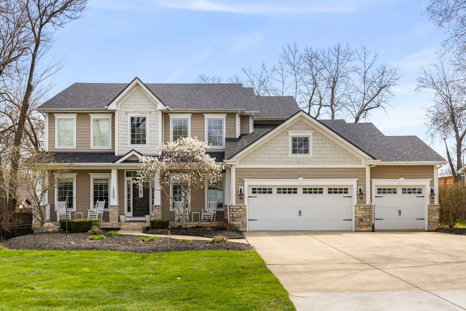 1N003 Richard Avenue — Wheaton, IL 60187