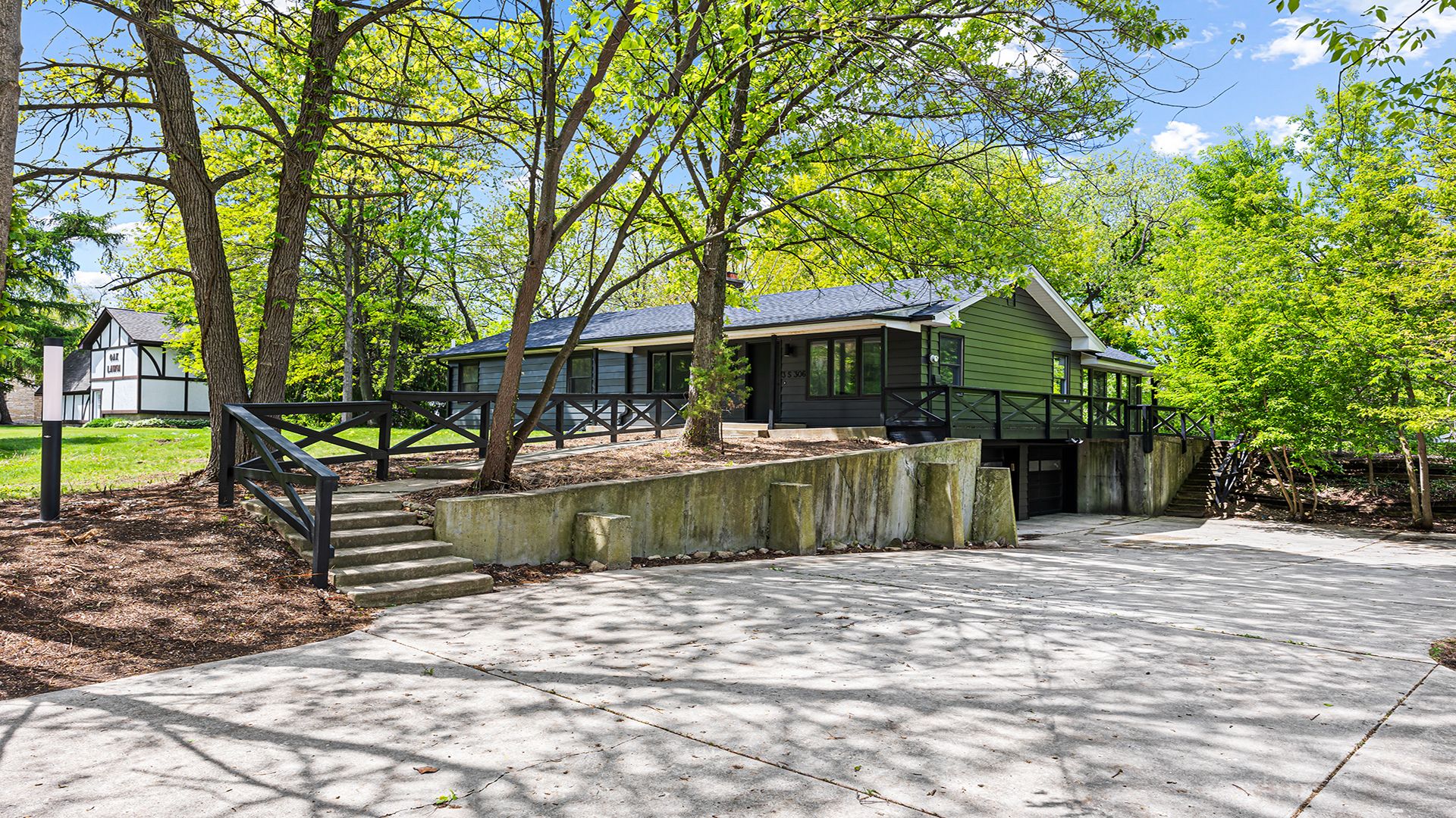 3S306 Winfield Road — Warrenville, IL 60555