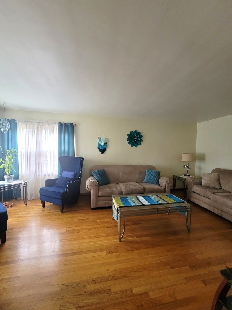 3634 Sarah Street, Franklin Park, IL 60131