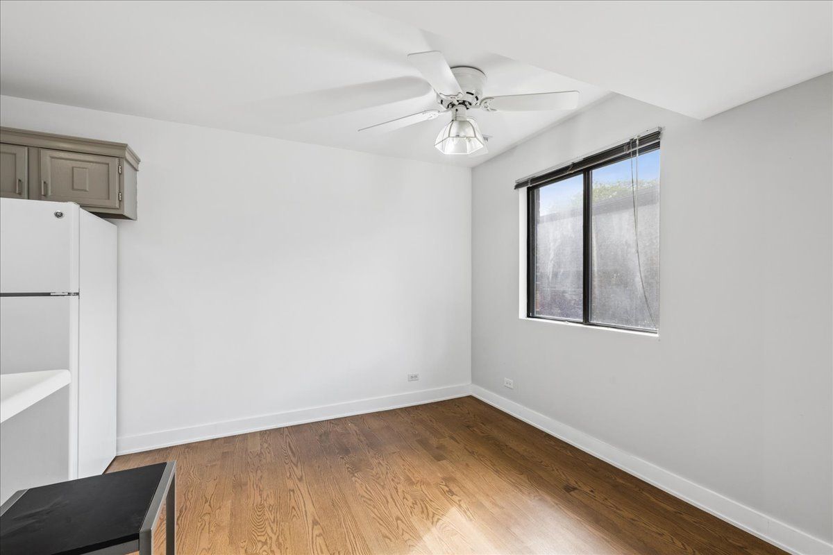 197 Uteg Street #207A, Crystal Lake, IL 60014