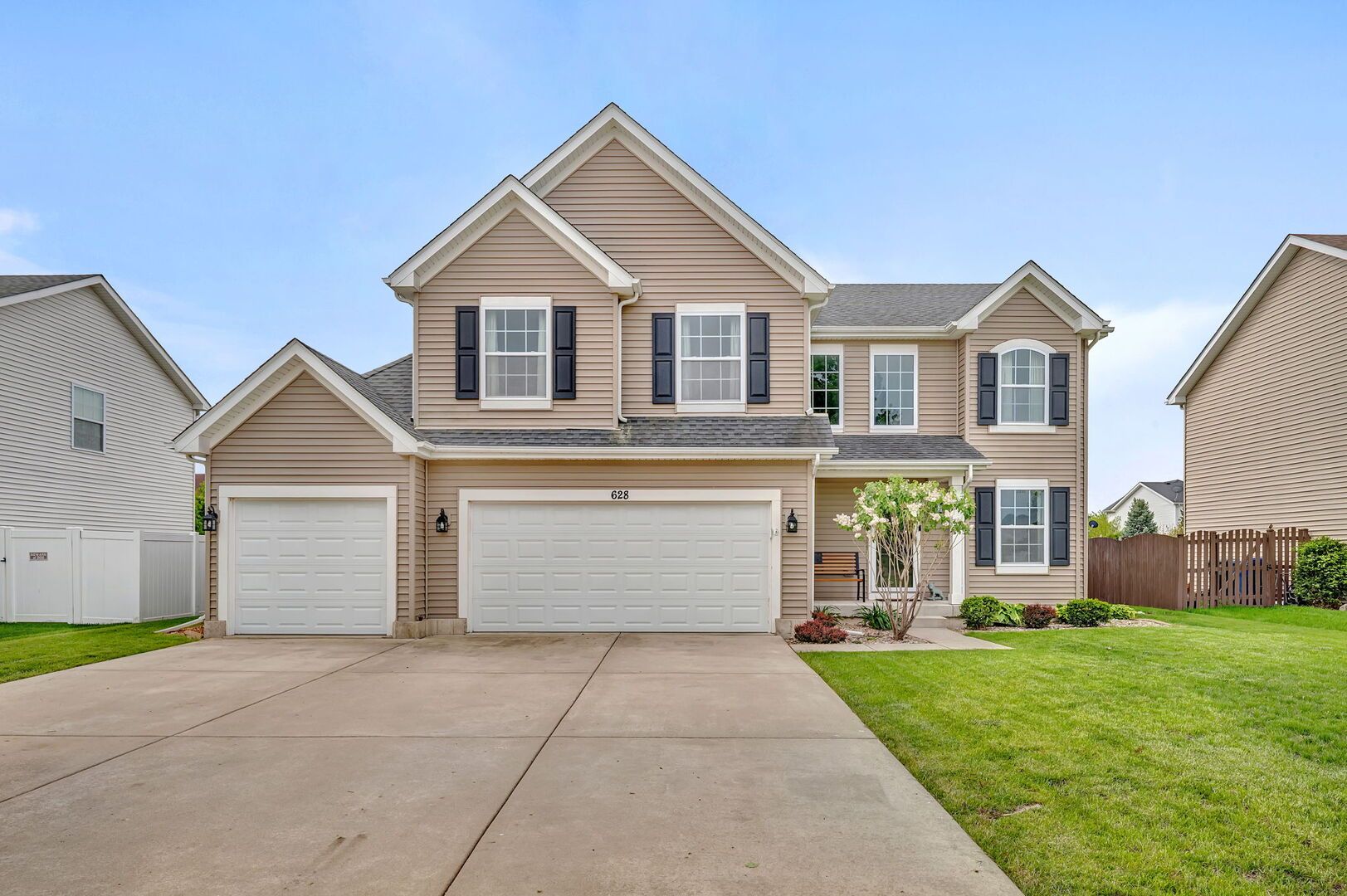 628 Turnbury Drive — Minooka, IL 60447