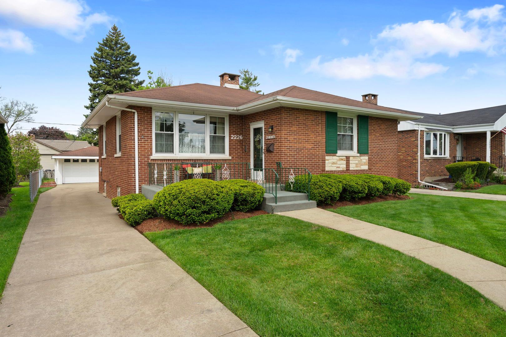 2226 Hawthorne Avenue — Westchester, IL 60154
