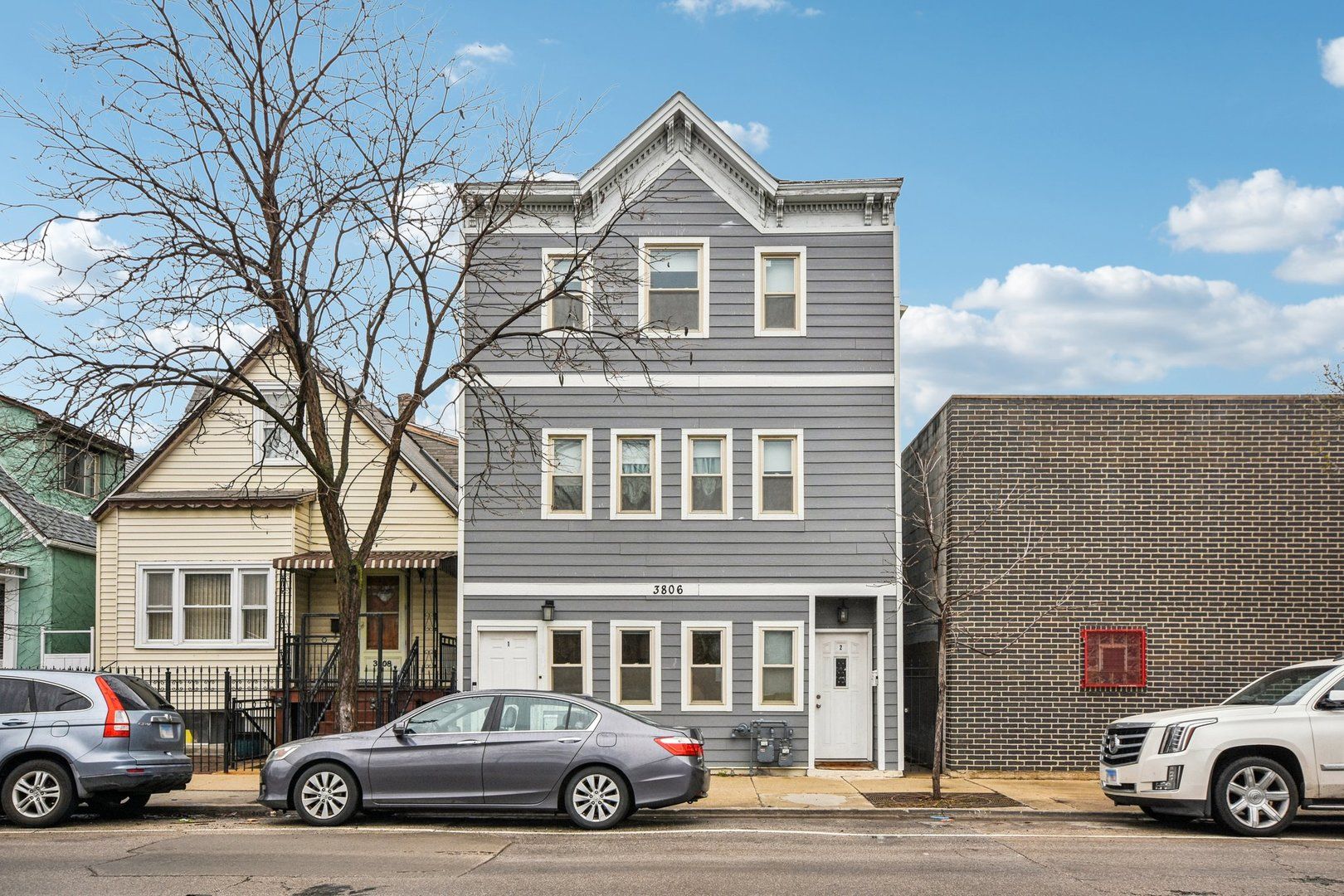 3806 W Armitage Avenue — Chicago, IL 60647
