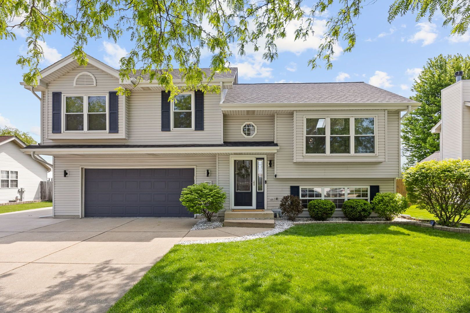 1552 Stefanie Lane — Bourbonnais, IL 60914