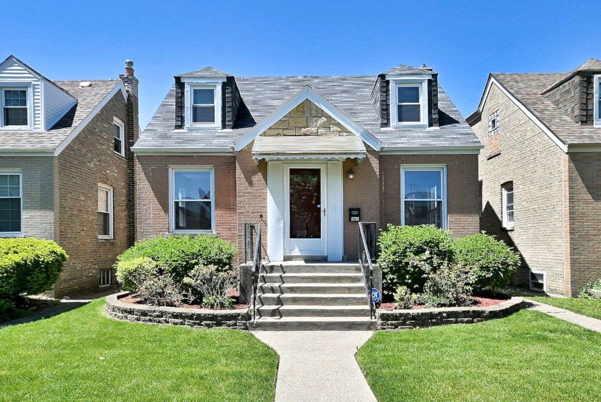 2732 72nd Court, Elmwood Park, IL 60707