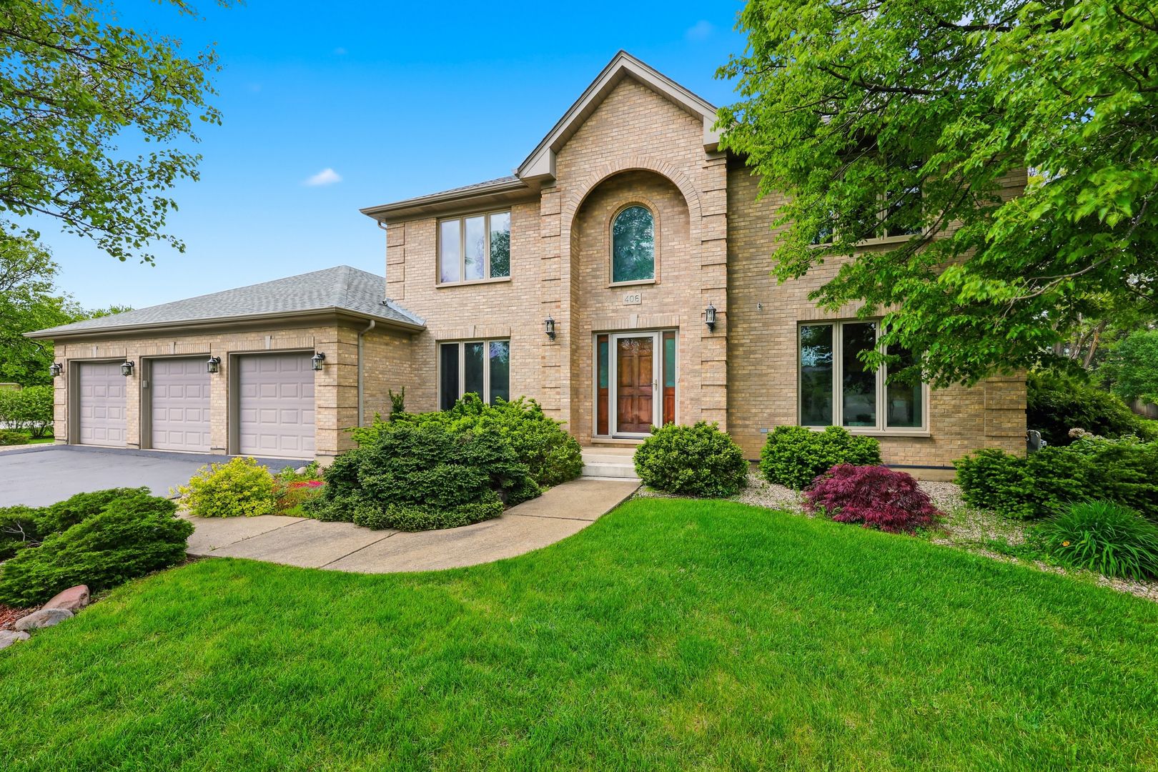 406 Woodview Drive — Prospect Heights, IL 60070
