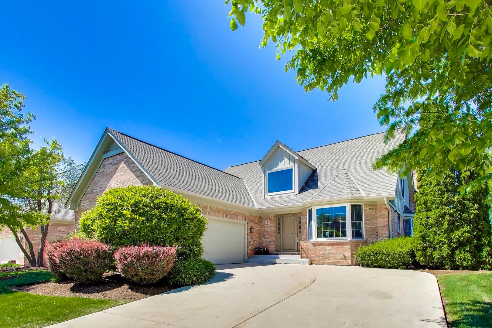 1049 Plantain Court — Crystal Lake, IL 60014