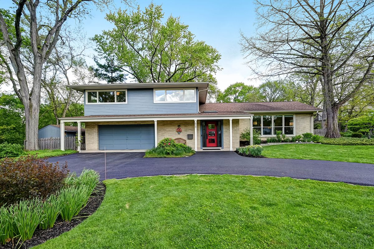 629 Elm Street, Wheaton, IL 60189