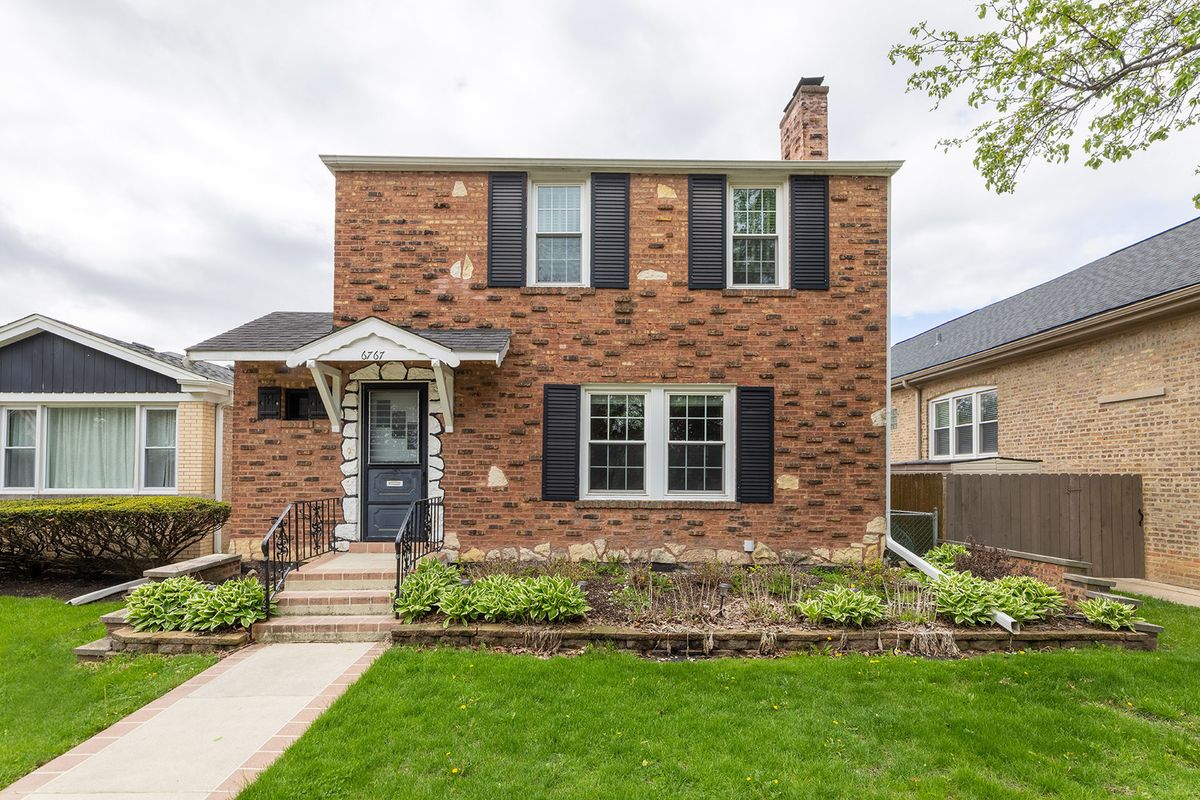 6767 Talcott Avenue, Chicago, IL 60656