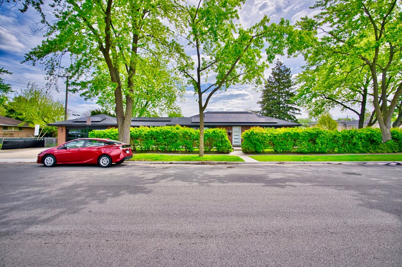 7135 Laramie Avenue — Skokie, IL 60077