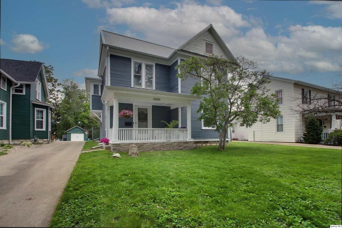 2229 Hampshire Street, Quincy, IL 62301