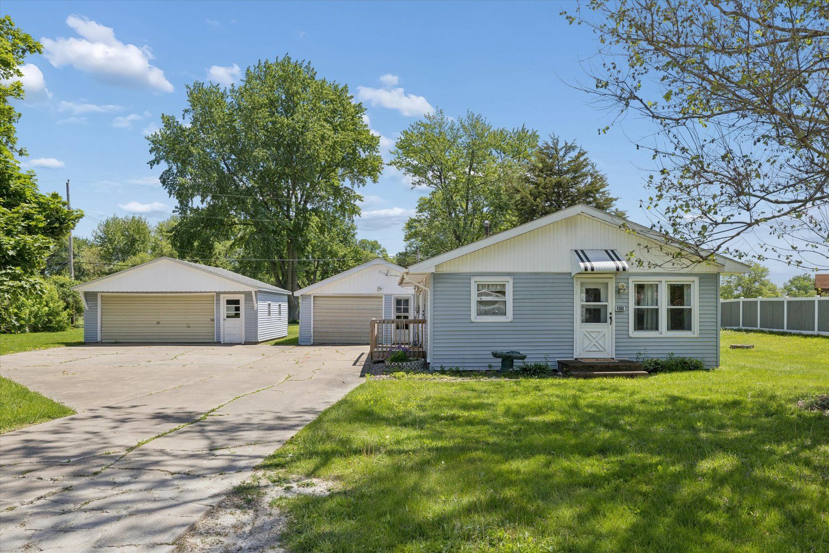 4368 9th Street — East Moline, IL 61244