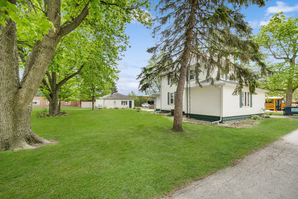5172 E Center Street, Bourbonnais, IL 60914