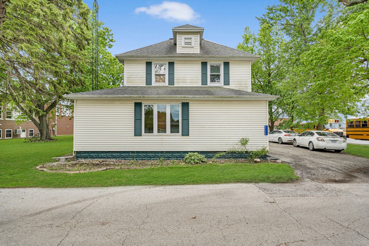 5172 Center Street, Bourbonnais, IL 60914