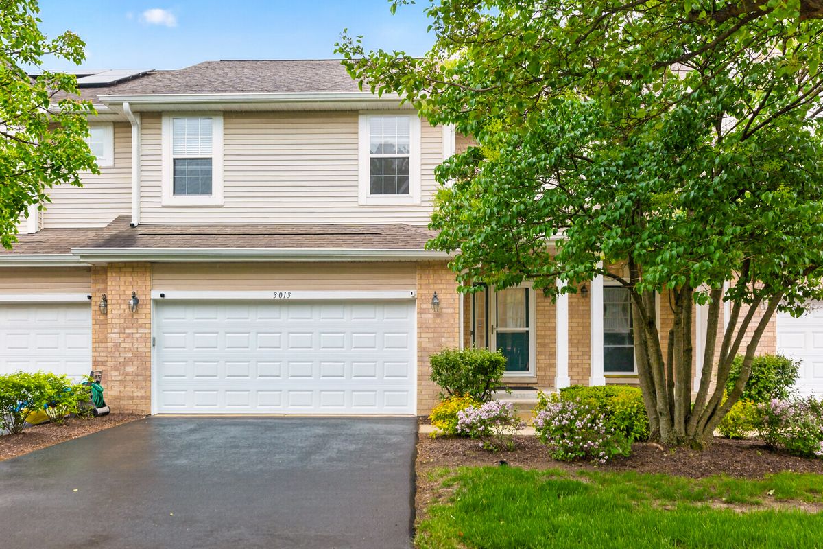 3013 Tangley Oaks Trail, Lisle, IL 60532