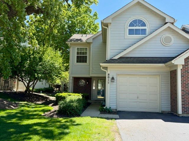 801 Shady Oaks Drive, Elgin, IL 60120