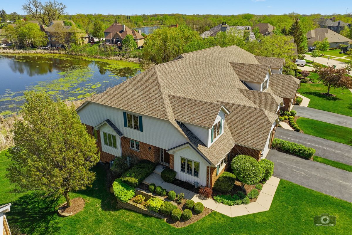 12198 Oxford Court, Lemont, IL 60439