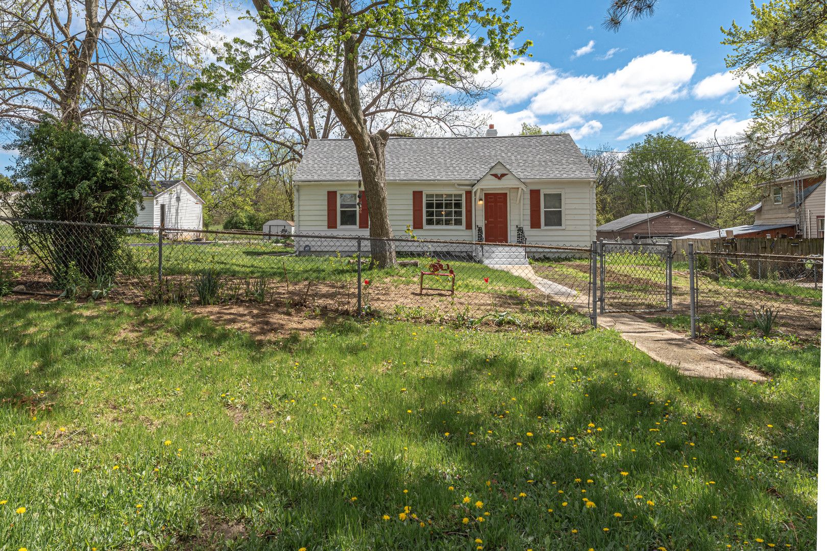 3434 18th Street — Rockford, IL 61109