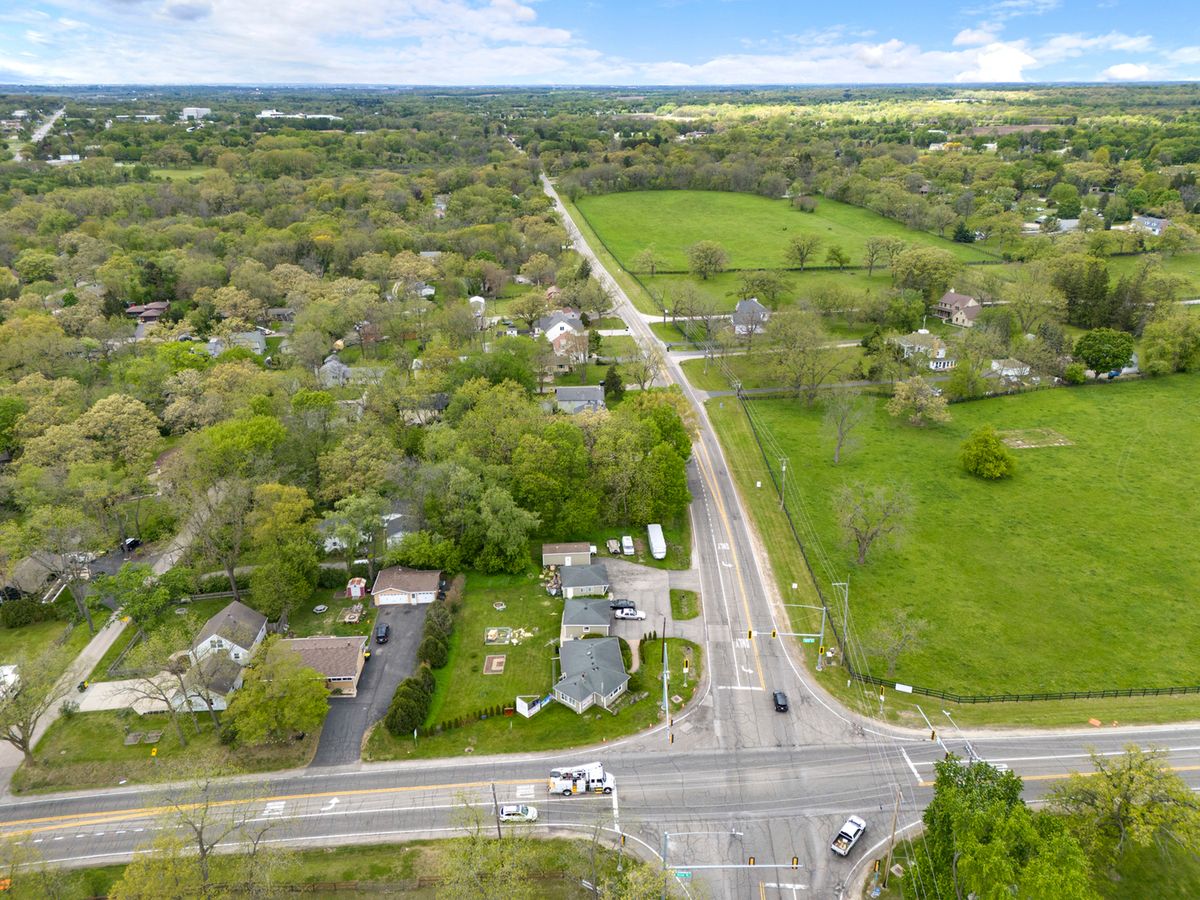 1107 Main Street, Spring Grove, IL 60081