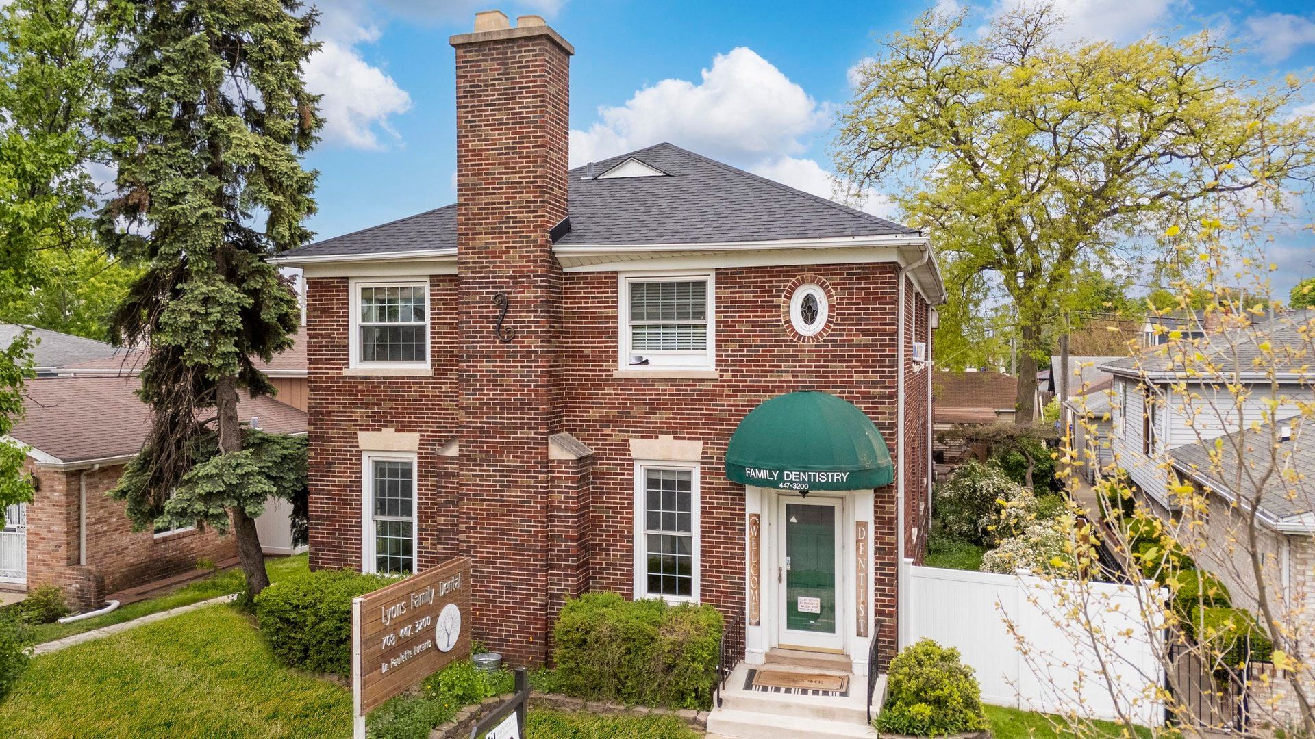 4212 Joliet Avenue — Lyons, IL 60534