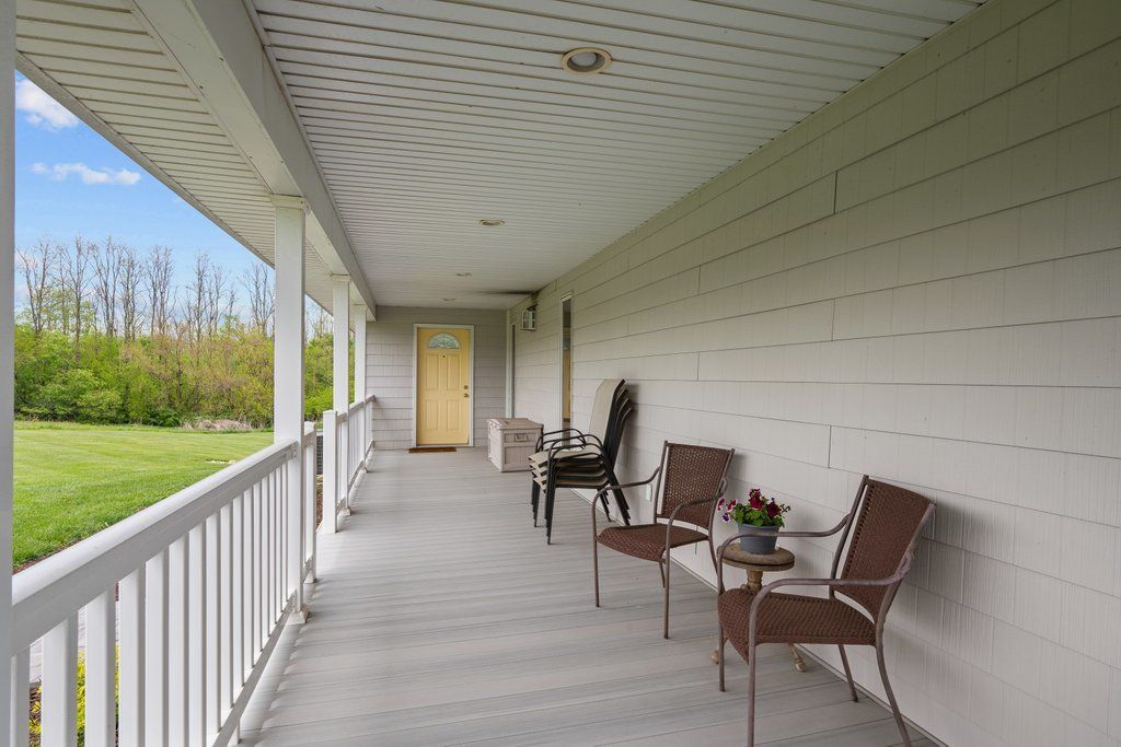 1200 E James B Young Road, Galva, IL 61434