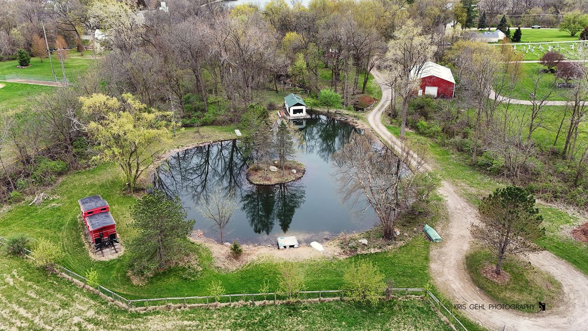 2214 MAIN STREET Road, Spring Grove, IL 60081