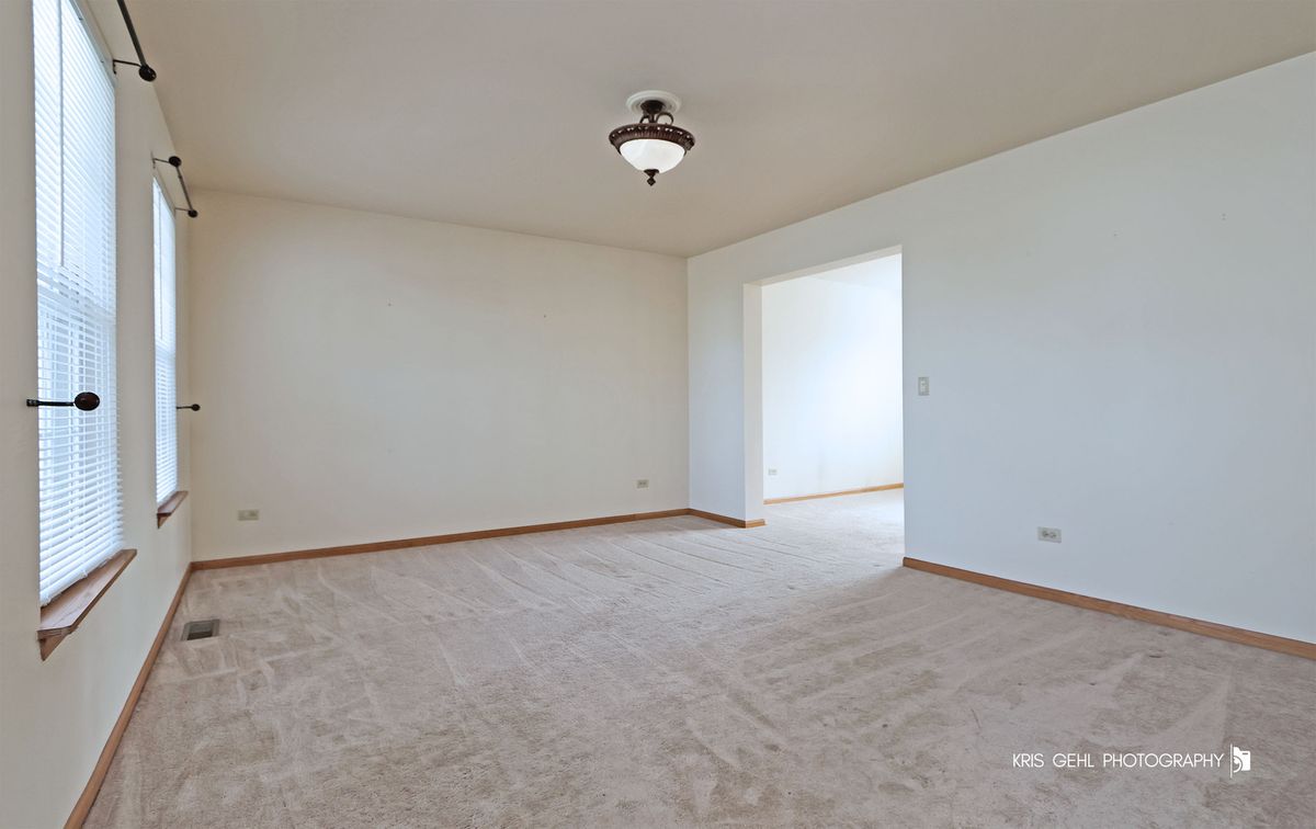 161 Wedgeport Court, Romeoville, IL 60446
