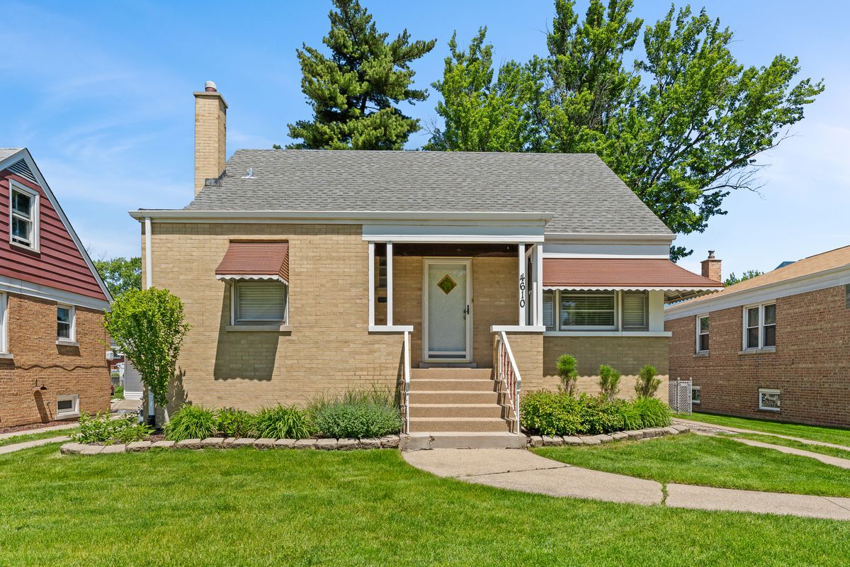 4610 97th Place, Oak Lawn, IL 60453