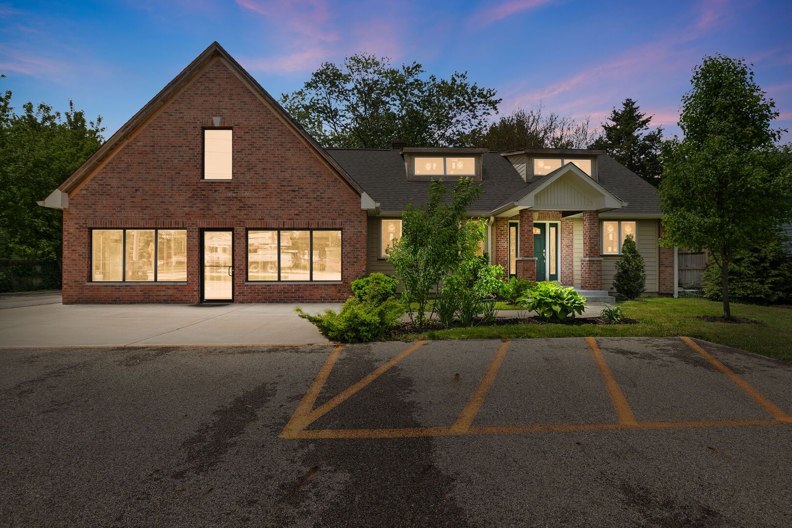 618 BARRON Boulevard — Grayslake, IL 60030