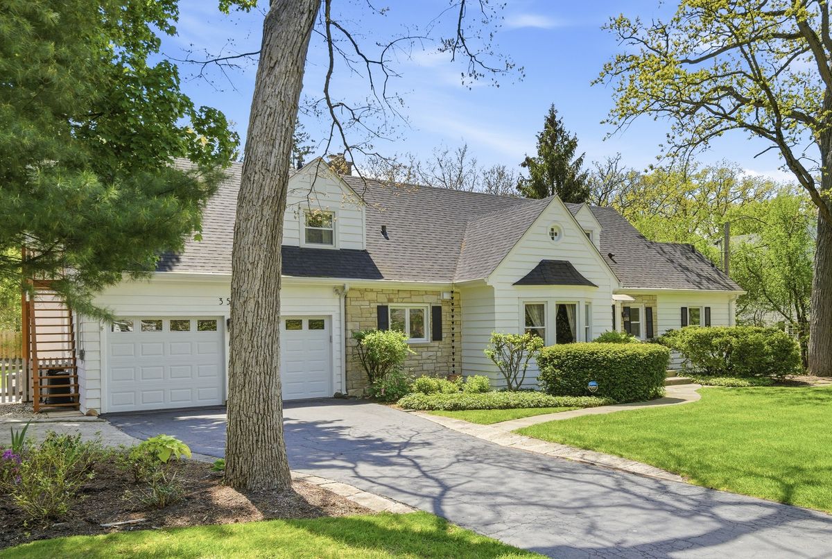 355 Oakdale Avenue, Lake Forest, IL 60045