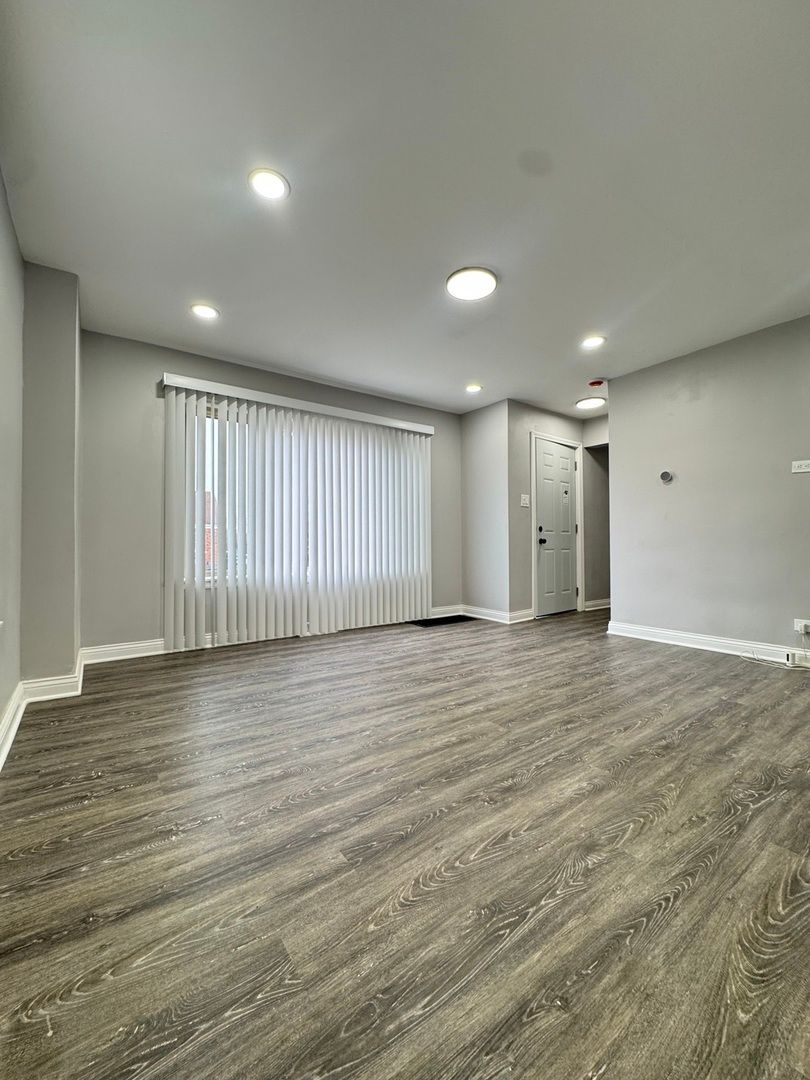 201 E 140th Place, Dolton, IL 60419