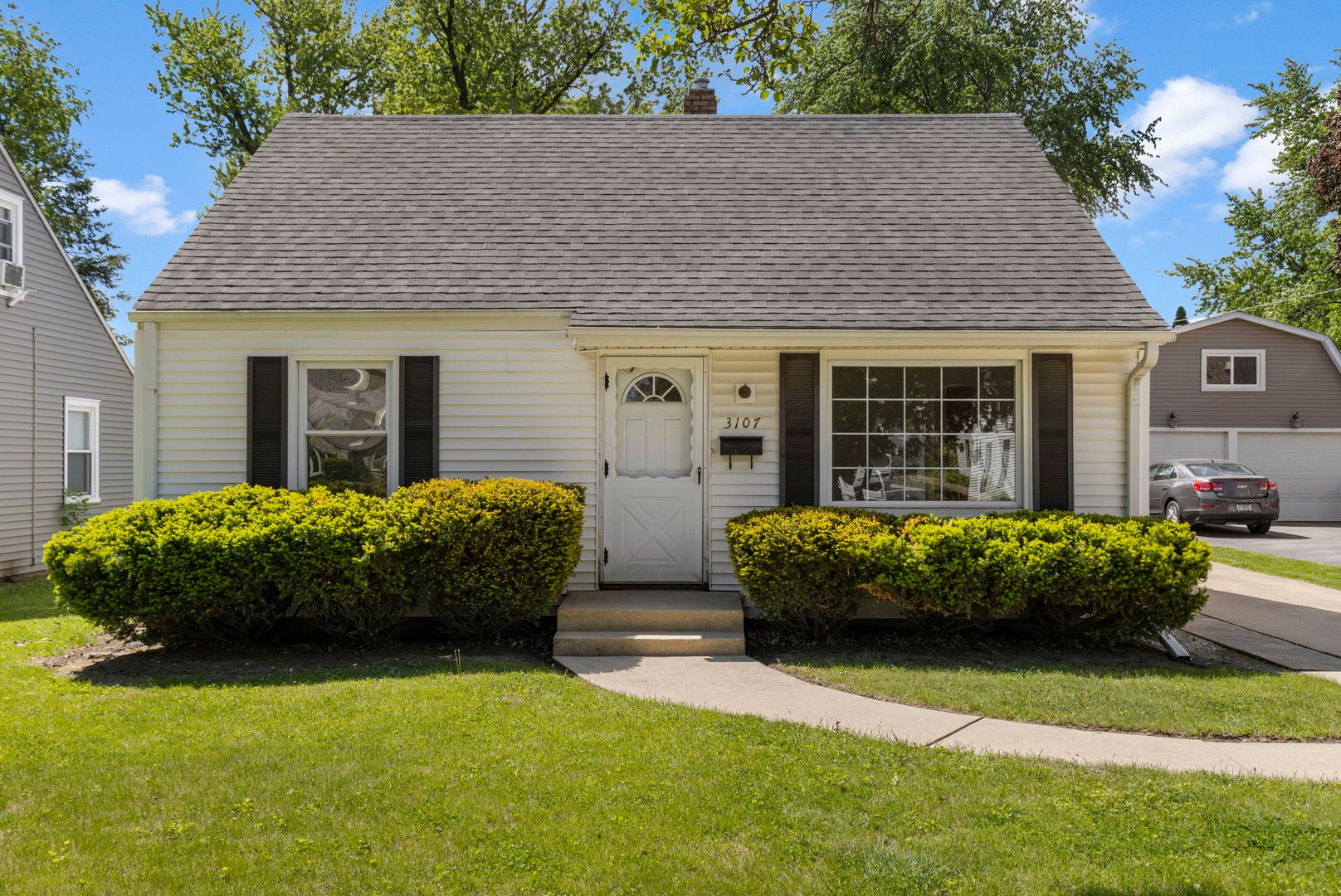 3107 BARRINGTON Place — Rockford, IL 61107