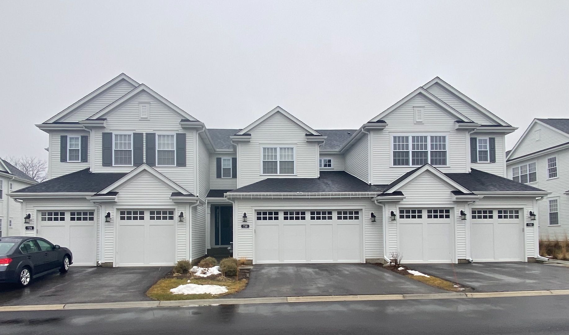 738 Derby Lane — Barrington, IL 60010