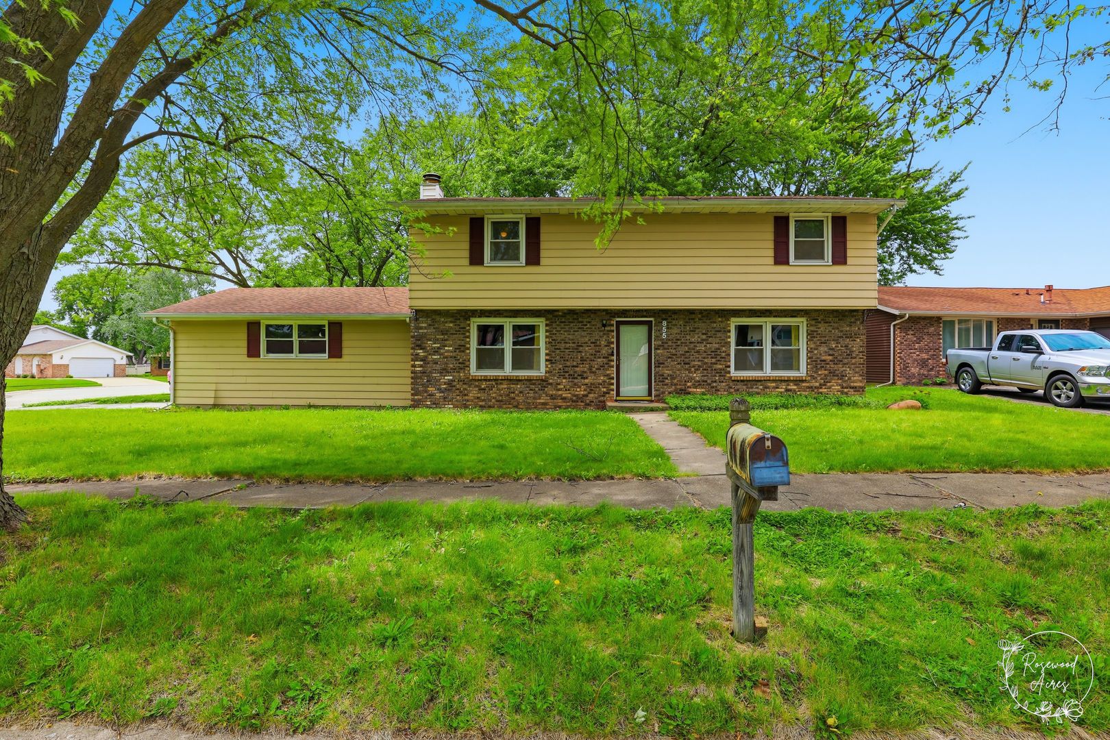 855 Stonewall Drive — Bourbonnais, IL 60914