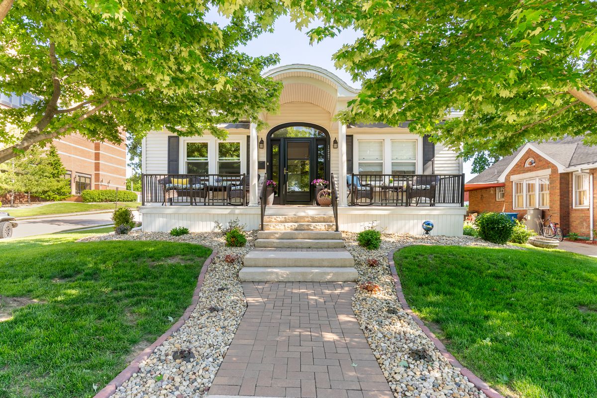 1327 5th Street, Peru, IL 61354