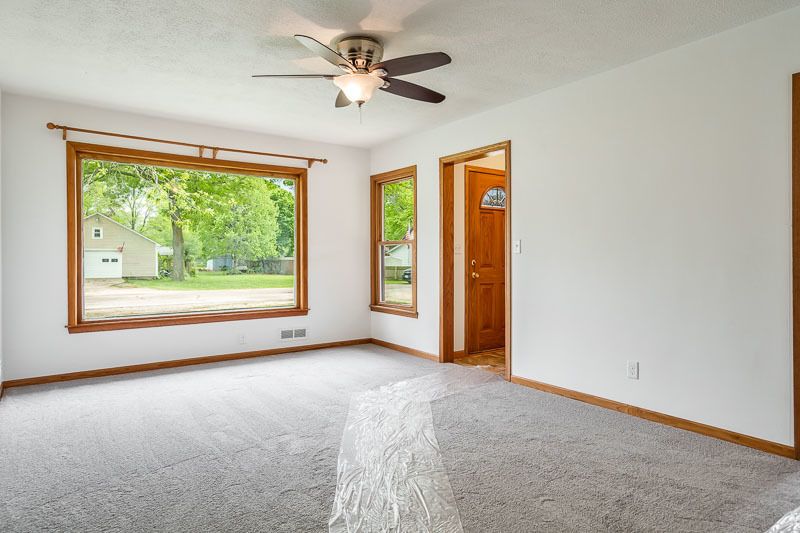 320 E MARSHALL Street, Belvidere, IL 61008