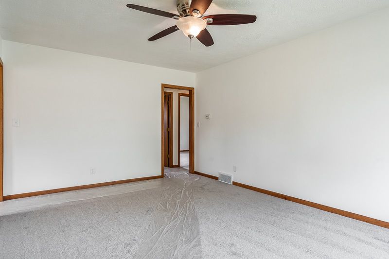 320 E MARSHALL Street, Belvidere, IL 61008