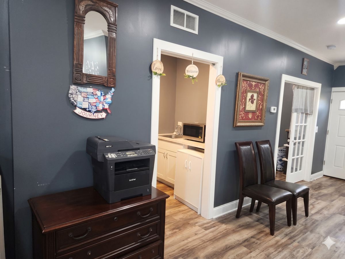 308 South Street E, Plano, IL 60545