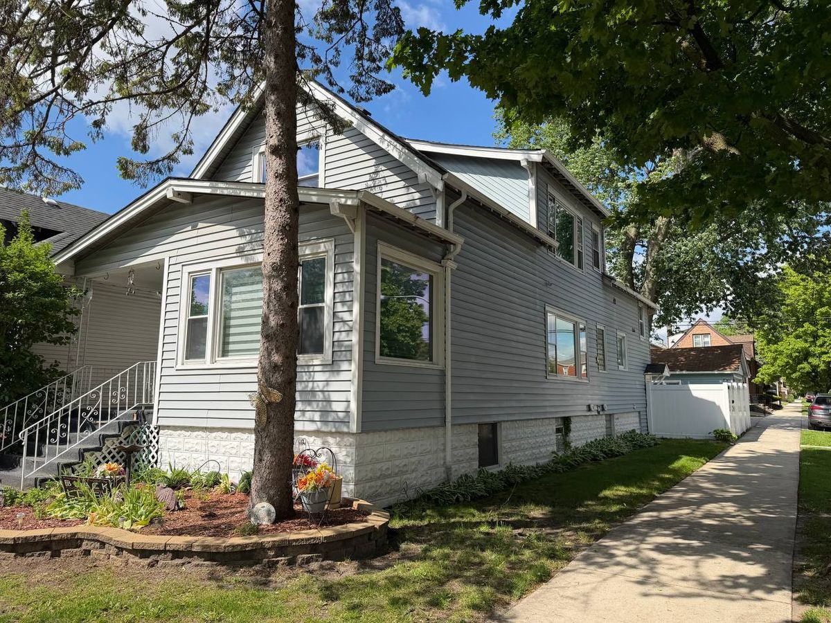 11000 Normal Avenue, Chicago, IL 60628
